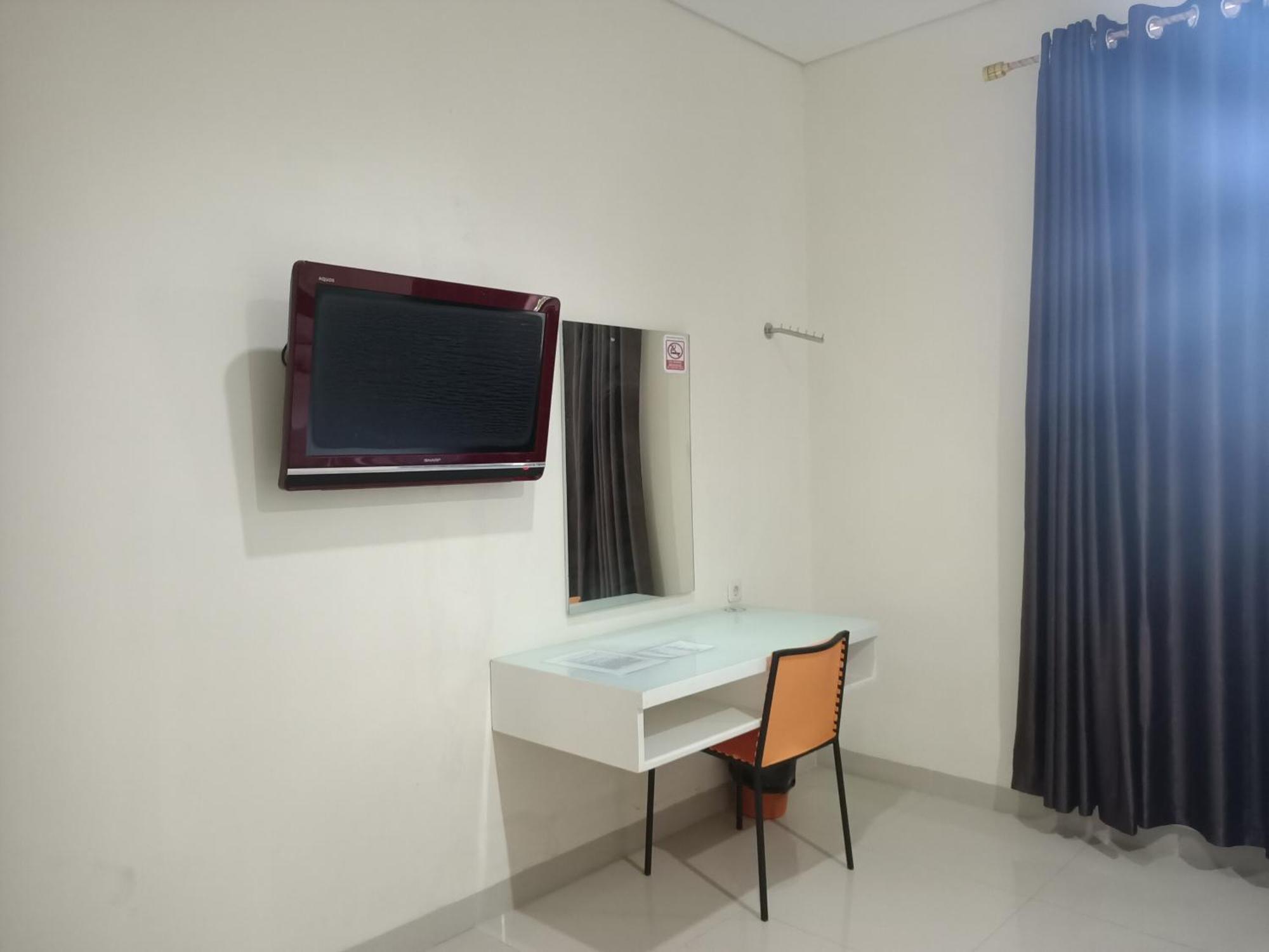 Oyo 93538 Millow Kost Near Gedung Rektorat Iain Parepare Bagian luar foto